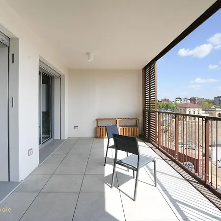Modern House Daire Milano